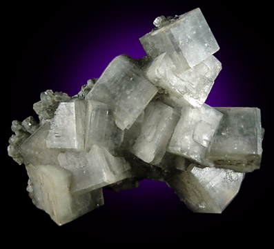 Hydroxyapophyllite-(K) (formerly apophyllite-(KOH)) from Fairfax Quarry, 6.4 km west of Centreville, Fairfax County, Virginia