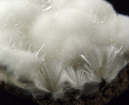 Natrolite from Springfield Butte Quarry, Lane County, Oregon