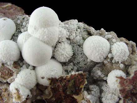 Thomsonite from Jaquish Road Cut, near Goble, Columbia County, Oregon