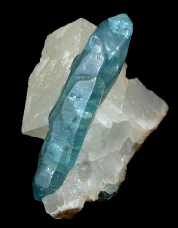 Fluorapatite in Calcite from Moon Lake, Jefferson County, New York