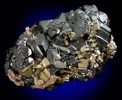 Sphalerite and Pyrite from Concepcin del Oro, Zacatecas, Mexico