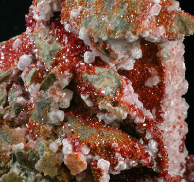 Vanadinite and Calcite from Apex Mine, San Carlos, Manuel Benavides, Chihuahua, Mexico