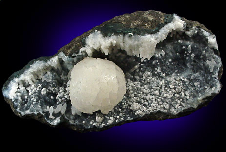 Stellerite from Pune District, Maharashtra, India