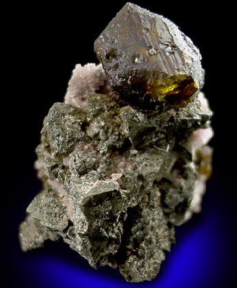 Sphalerite on Chalcopyrite from Commodore Mine, Creede, Mineral County, Colorado