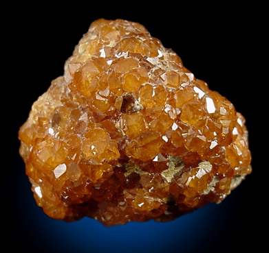 Spessartine Garnet on Microcline from Tongbei-Yunling District, Fujian Province, China