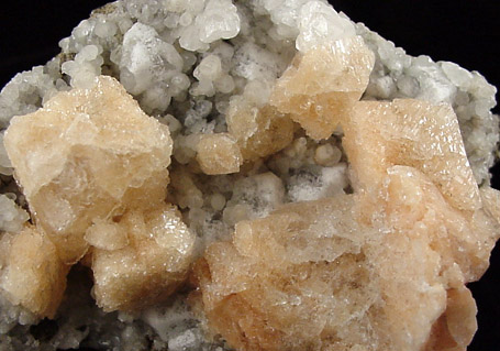 Gmelinite on Calcite and Quartz from New Street Quarry, Paterson, Passaic County, New Jersey