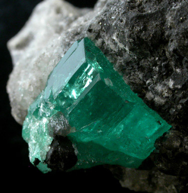 Beryl var. Emerald from Muzo Mine, Vasquez-Yacopi Mining District, Colombia