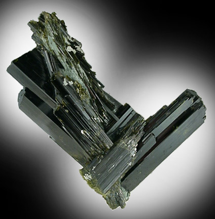 Epidote from Knappenwand, Untersulzbachtal, near Salzburg, Austria