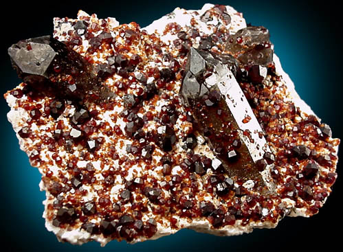 Spessartine Garnet with Smoky Quartz from Tongbei-Yunling District, Fujian Province, China