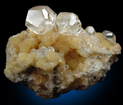Calcite on Stellerite from Sokolovskoe Mine, Rudnyy, Kustanay Oblast, Kazakhstan