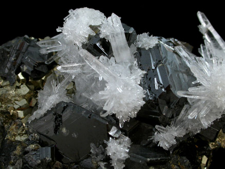 Quartz on Sphalerite from Peru