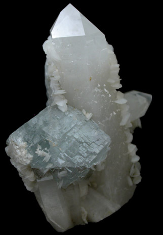Fluorite and Calcite on Quartz from Xianghualing Cassiterite Mine, 32 km north of Linwu, Hunan Province, China