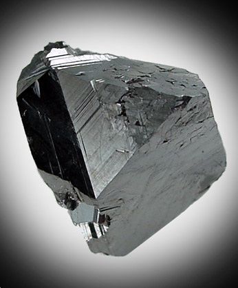 Sphalerite var. Spinel-law Twin from Trepca District, 10 km east of Kosozska Mitrovica, Kosovo