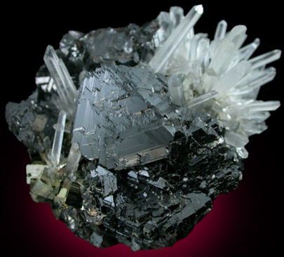 Sphalerite, Quartz, Pyrite from Pasto Bueno District, Pallasca Province, Ancash Department, Peru