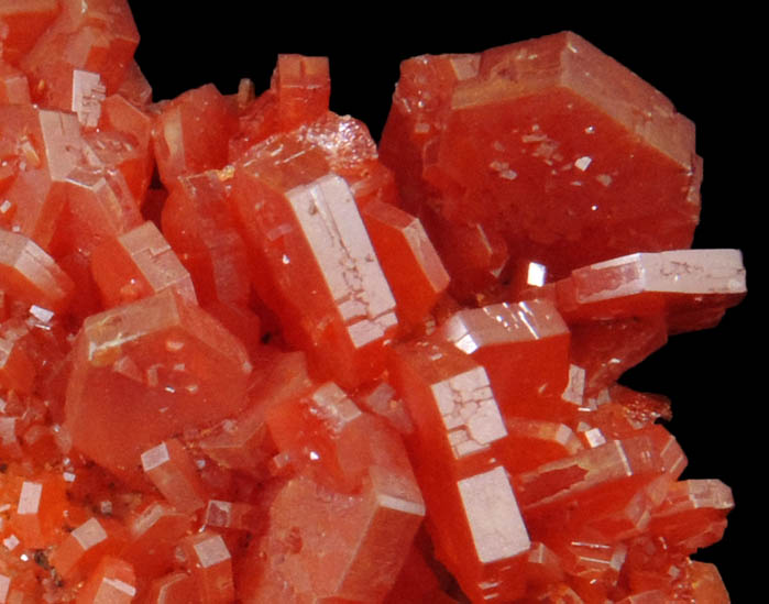 Vanadinite on Barite from Mibladen, Haute Moulouya Basin, Zeida-Aouli-Mibladen belt, Midelt Province, Morocco