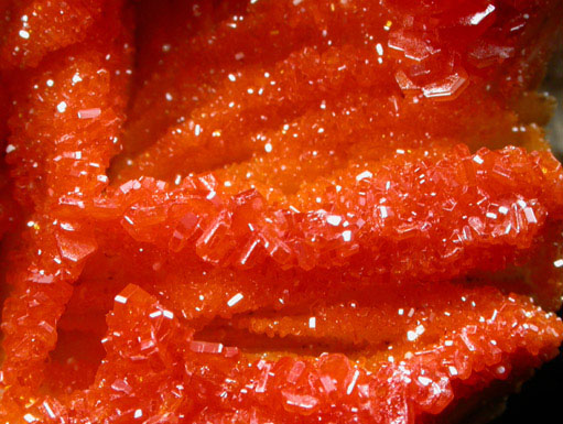 Vanadinite on Barite from Mibladen, Haute Moulouya Basin, Zeida-Aouli-Mibladen belt, Midelt Province, Morocco