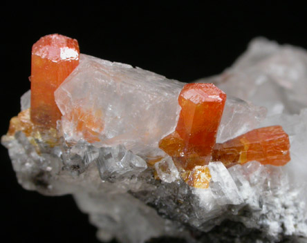 Vanadinite and Calcite from Apex Mine, San Carlos, Mun. de Manuel Benavides, Chihuahua, Mexico