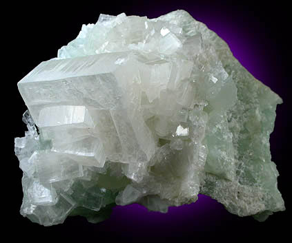 Hydroxyapophyllite-(K) (formerly apophyllite-(KOH)) on Prehnite from Fairfax Quarry, 6.4 km west of Centreville, Fairfax County, Virginia
