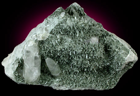 Actinolite pseudomorphs after Augite (Uralite) from Calumet Mine, 12 km NNE of Salida, Chaffee County, Colorado