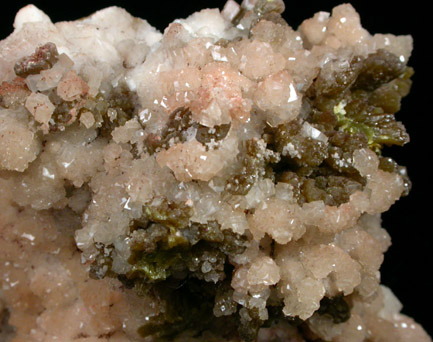 Pyromorphite with Calcite from San Jose, Chihuahua, Mexico