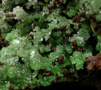 Calcite on Conichalcite from Zacatecas, Mexico