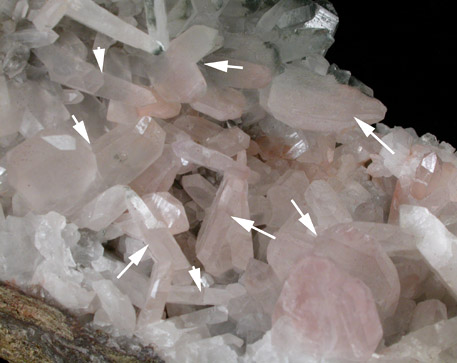 Quartz (Japan Law-twinned) from Huallapon Mine, Pasto Bueno District, Ancash Department, Peru