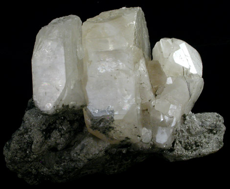 Apatite-(CaOH) from Tormiq area, northwest of Skardu, Haramosh Mountains, Baltistan, Gilgit-Baltistan, Pakistan
