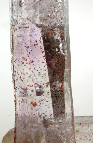 Hematite inclusions in Amethyst Quartz from Tafelkop, Goboboseb Mountains, 27 km west of Brandberg Mountain, Erongo region, Namibia