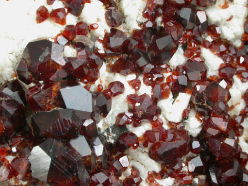 Spessartine Garnet on Microcline with Quartz and Hyalite Opal from Putian, Tongbei-Yunling District, Fujian Province, China