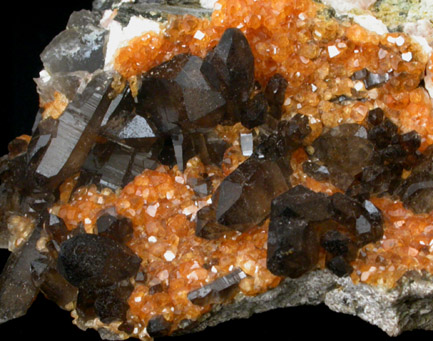 Spessartine Garnet from Putian, Tongbei-Yunling District, Fujian Province, China