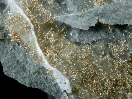 Gold (fine wire crystals) from Olinghouse Mine, 6030 bench, 813 pit, Washoe County, Nevada