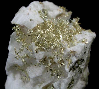 Gold (fine wire crystals) from Olinghouse Mine, 6030 bench, 813 pit, Washoe County, Nevada