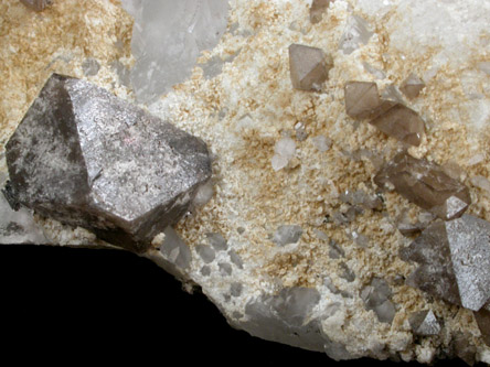 Scheelite on Quartz from Yaogangxian Mine, Nanling Mountains, Hunan Province, China