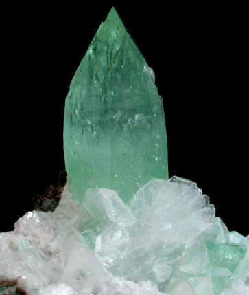 Apophyllite, Stilbite, Quartz from Pashan Hill Quarry, Poona District, Maharashtra, India