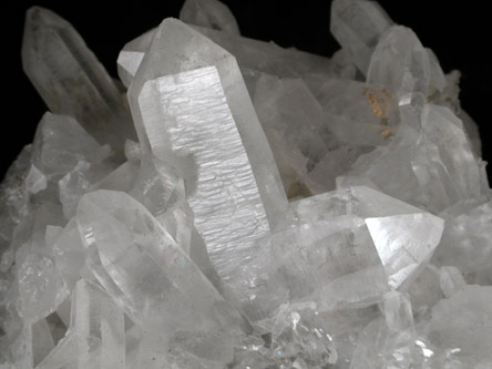 Quartz (Japan Law-twinned) from Huallapon Mine, Pasto Bueno District, Ancash Department, Peru