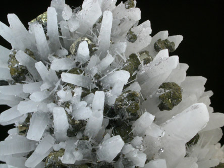 Quartz and Chalcopyrite from Huaron District, Cerro de Pasco Province, Pasco Department, Peru