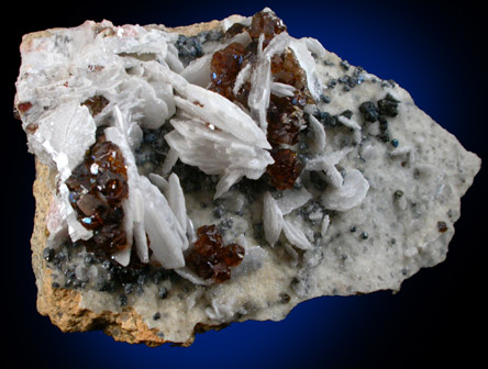Sphalerite and Barite from Manuelita Mine, Morococha District, Yauli Province, Peru