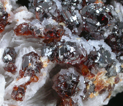 Sphalerite and Barite from Manuelita Mine, Morococha District, Yauli Province, Peru