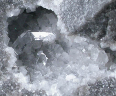 Quartz from base of the Henry Hudson Bridge, Inwood Hill, New York City, Manhattan Island, New York County, New York