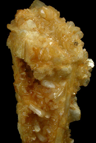 Laumontite and Stilbite from Pine Creek Mine, 29 km west of Bishop, Inyo County, California