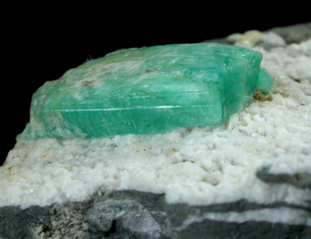 Beryl var. Emerald from Muzo, Colombia