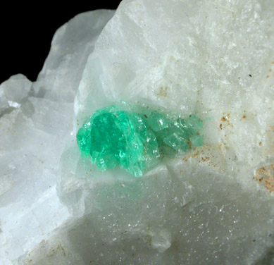 Beryl var. Emerald from Muzo, Colombia