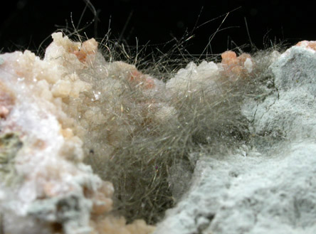 Millerite in Quartz Geode from US Route 27 road cut, Halls Gap, Lincoln County, Kentucky