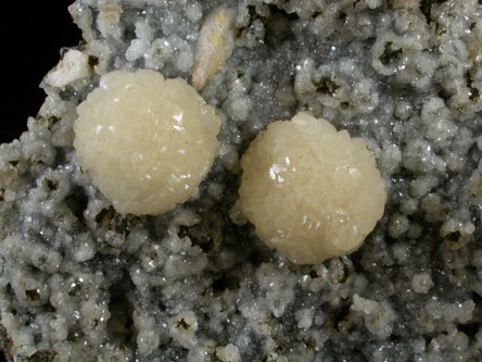 Stilbite, Apophyllite, Heulandite from Braen's Quarry, Haledon, Passaic County, New Jersey