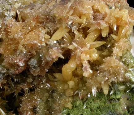 Mimetite and Duftite from Tsumeb Mine, Otavi-Bergland District, Oshikoto, Namibia (Type Locality for Duftite)