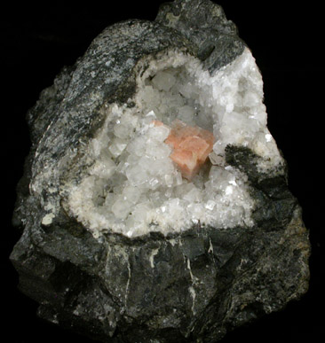 Chabazite on Quartz and Calcite from Upper New Street Quarry, Paterson, Passaic County, New Jersey