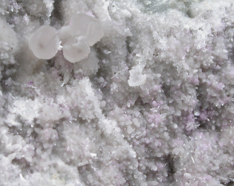 Dawsonite, Fluorite, Quartz from Francon Quarry, Montral, le de Montral, Qubec, Canada