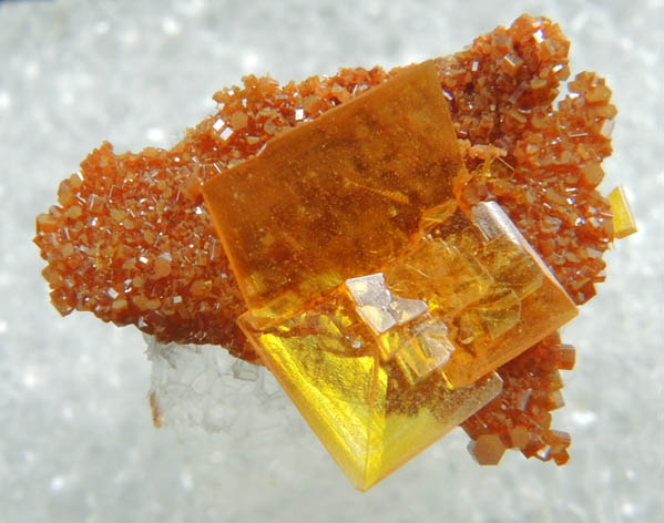 Wulfenite with Vanadinite pseudomorphs after Wulfenite from Rowley Mine, 20 km northwest of Theba, Painted Rock Mountains, Maricopa County, Arizona