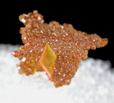 Wulfenite with Vanadinite pseudomorphs after Wulfenite from Rowley Mine, 20 km northwest of Theba, Painted Rock Mountains, Maricopa County, Arizona