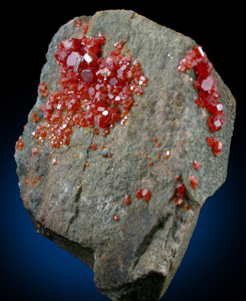 Vanadinite from Apache Mine (Vanadium Shaft), 8 km north of Globe, Gila County, Arizona